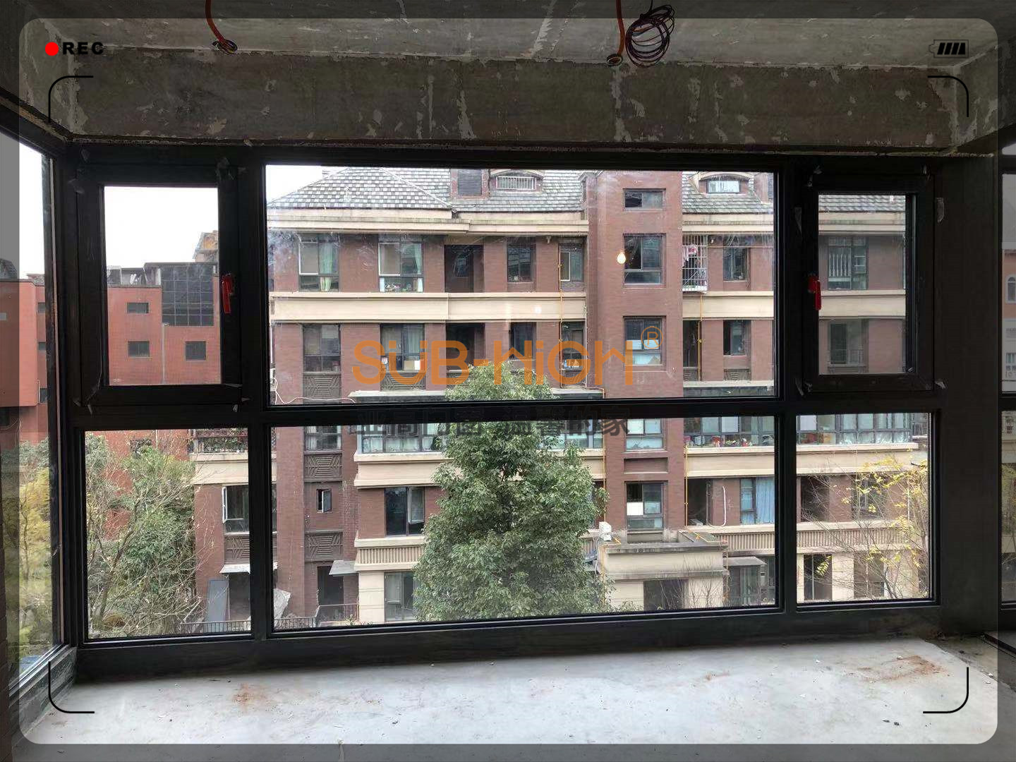 世贸城100型系统阳光房门窗