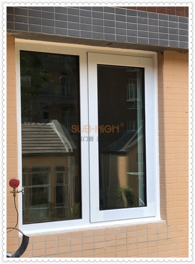 温江文化城铝木复合门窗完工